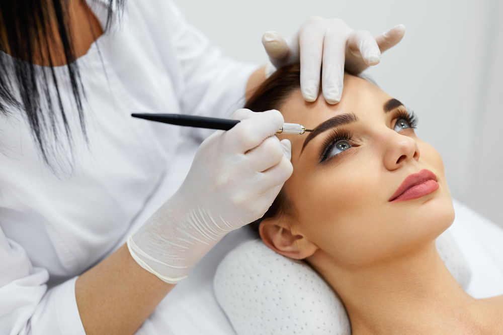 Different forms of eyebrow makeup products