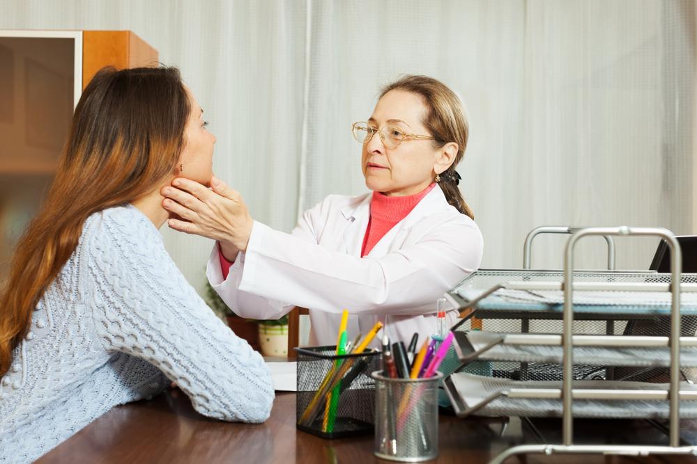 Top treatment options for thyroid cancer