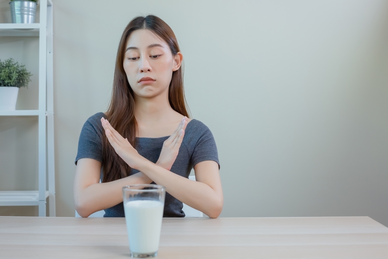 Foods to Avoid During Online Medical Treatments and Medications